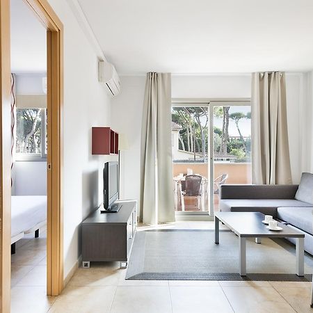 Aparthotel Bardon Castelldefels Exterior foto