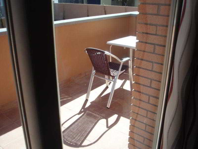Aparthotel Bardon Castelldefels Exterior foto